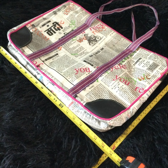 Purple and Black Tote with Structured Design - Picture 2 of 6